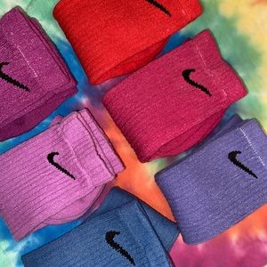 NIKE CUSTOM COLORED SOCKS